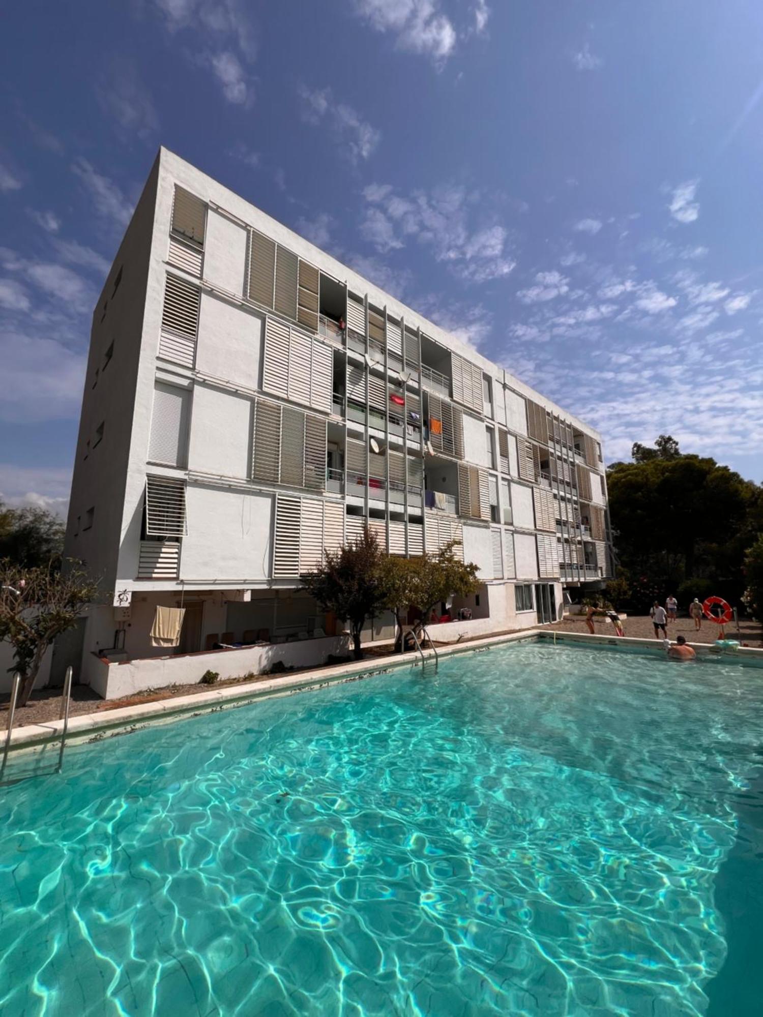 3 Room Apartment, 500M To Beach, Swimming Pool, Nice Terrace Roses Exterior foto